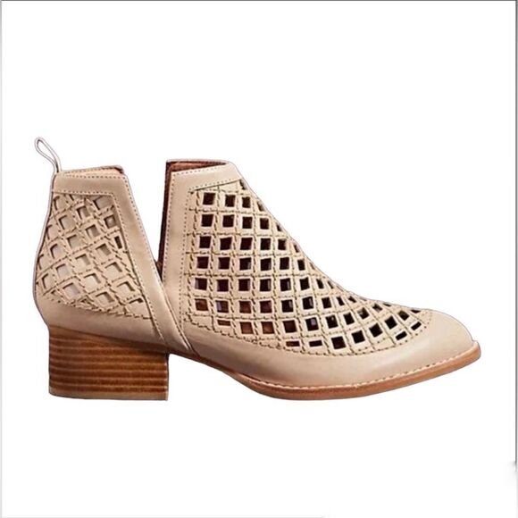 Jeffrey Campbell Taggart Open Weave Ankle Booties Beige Women’s Size 7 - Picture 2 of 12